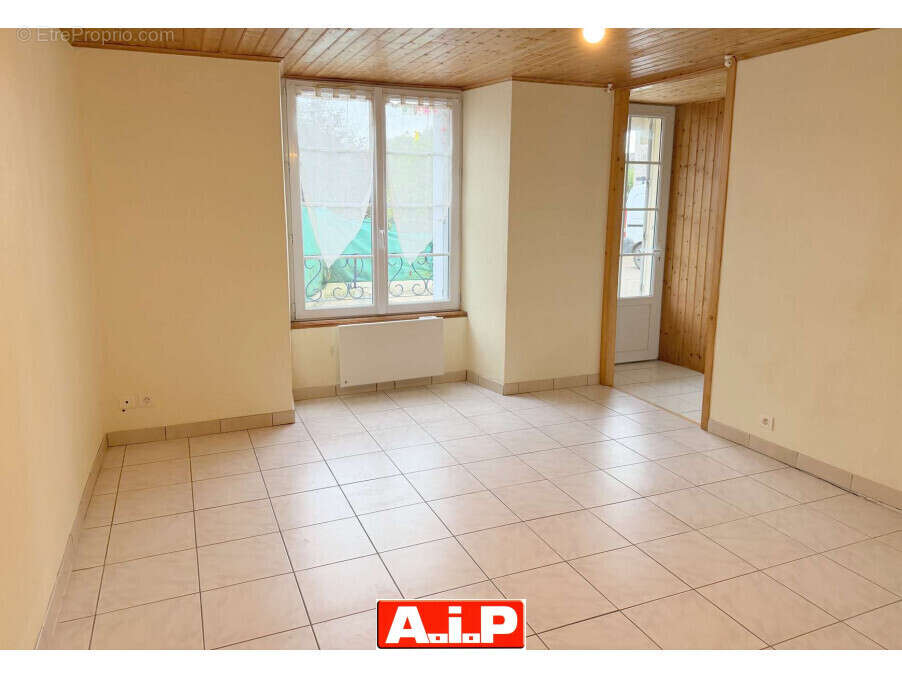 Maison à ANTIGNY