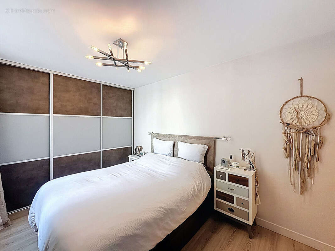 Maison à SAINT-MAUR-DES-FOSSES