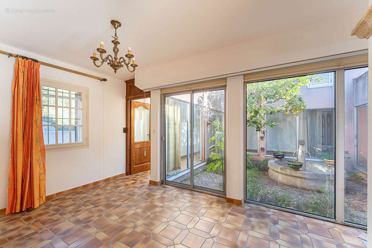 Maison à MARTIGUES