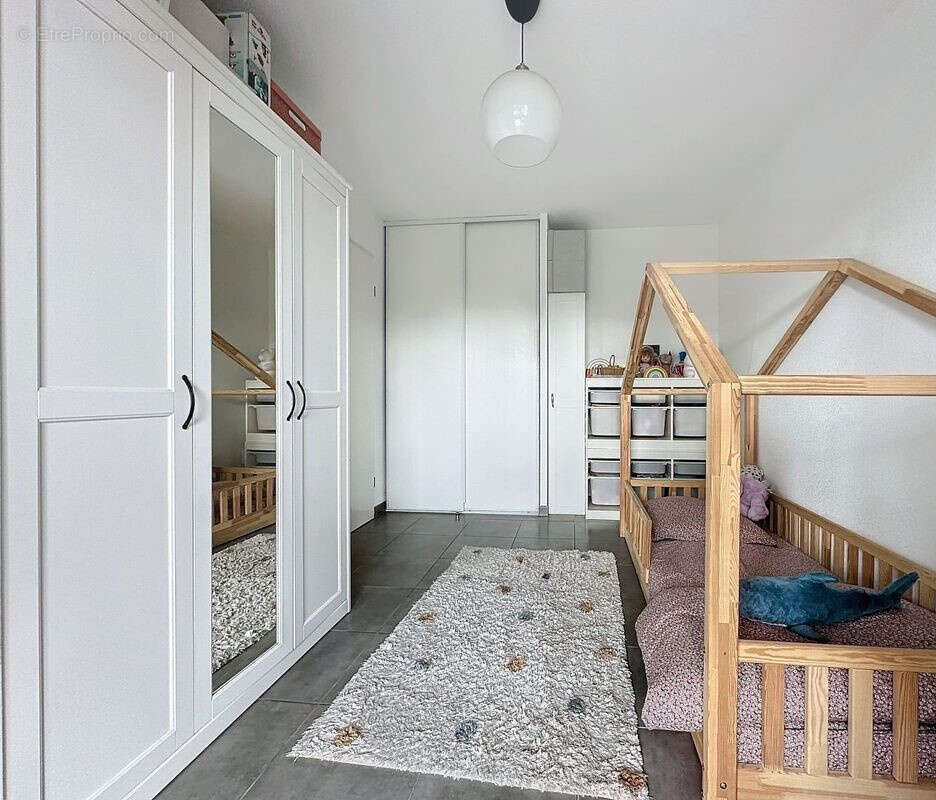 Appartement à MARSEILLE-13E