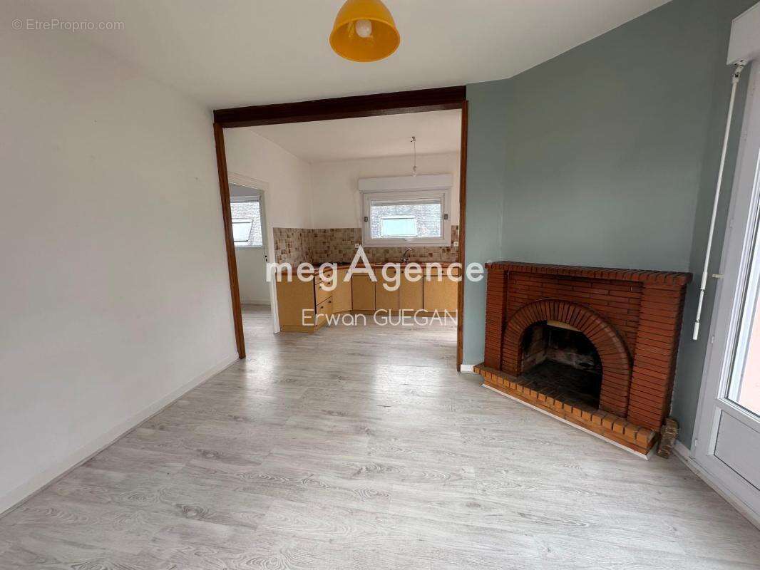 Maison de bourg avec rapport locatif - photo 7