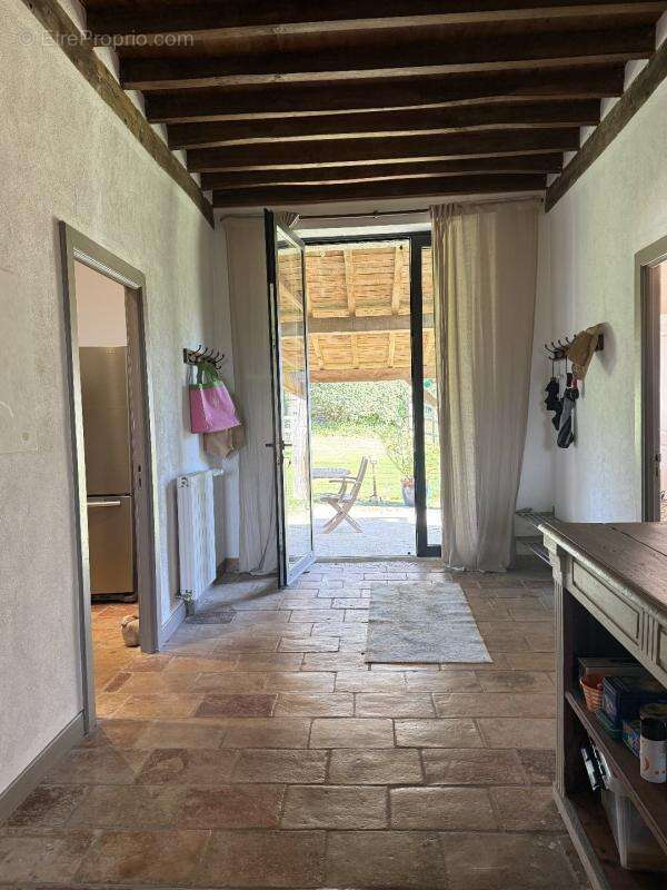 Maison à SAINT-CLAR