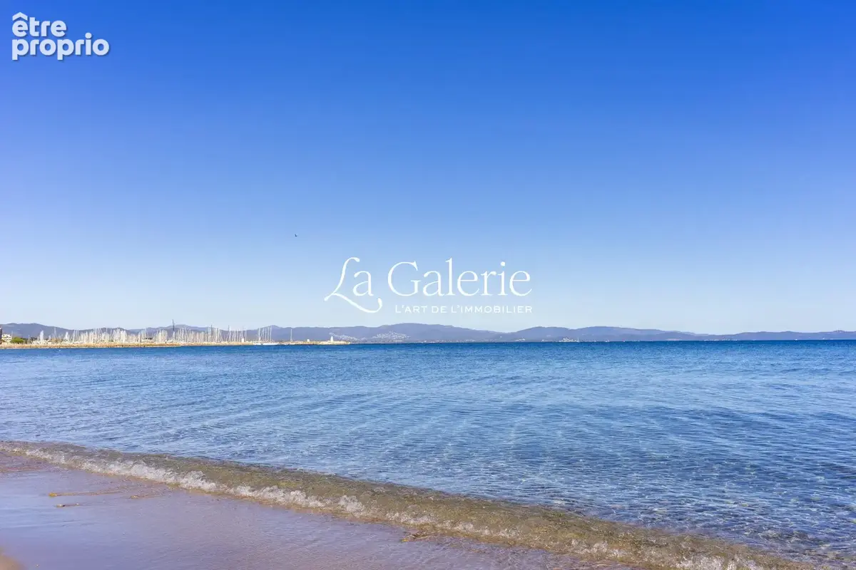 Maison 5 pièces 122 m² à vendre à Hyeres (83400) - photo 2