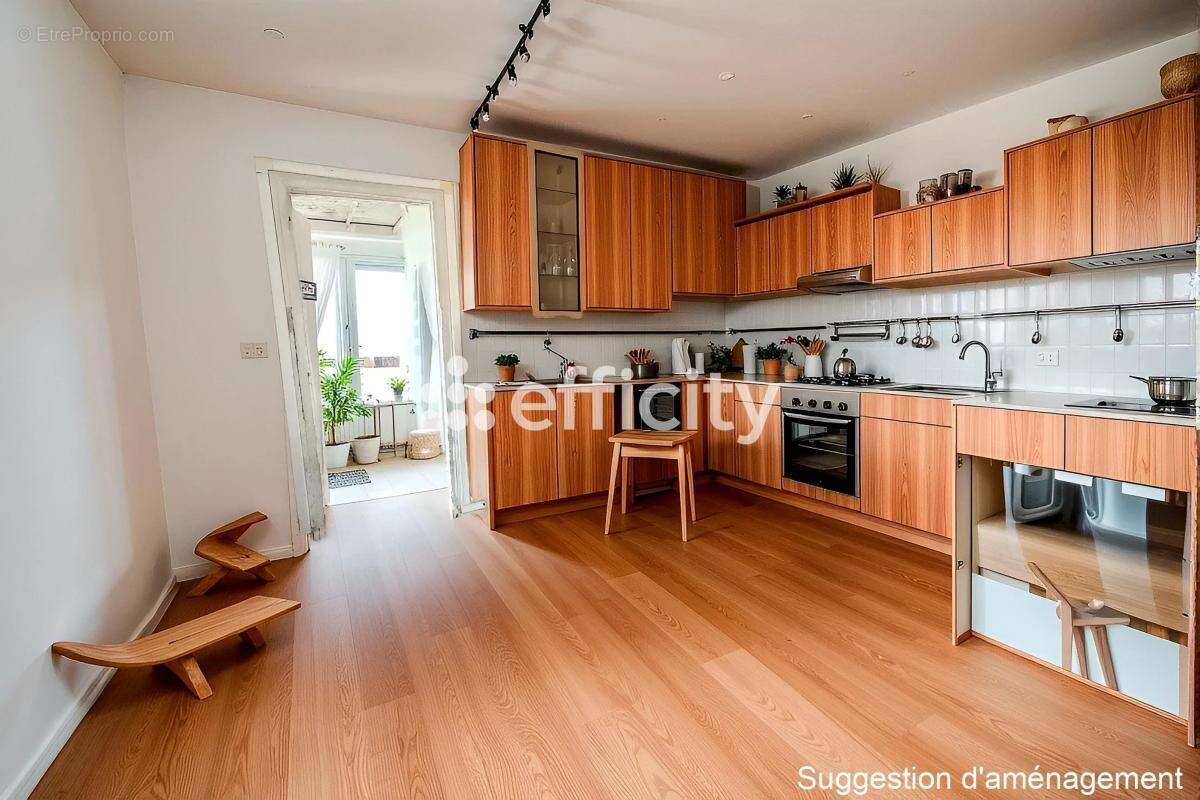 Maison à SAINT-MAUR-DES-FOSSES