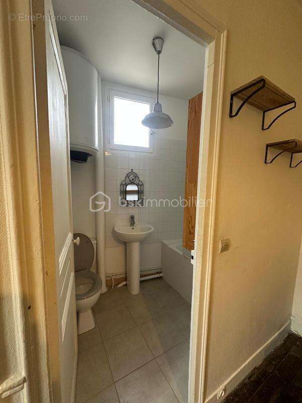 Appartement à PARIS-20E