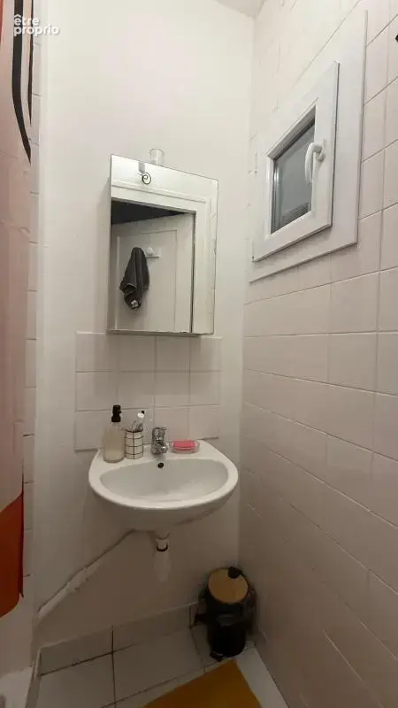 Appartement T2 - 31.91m² - étage 3/4 - photo 4