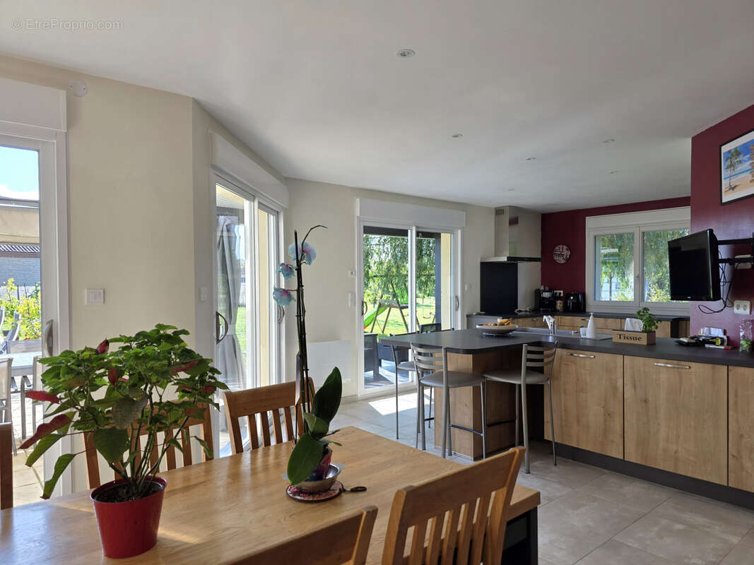 Maison à PONT-DU-CHATEAU