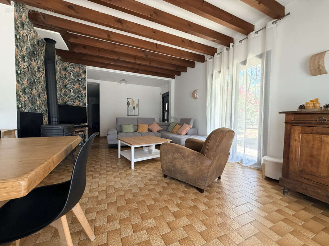 À seulement 3 km de Labrit   Maison de plain-pied alliant confort et modernité - photo 15