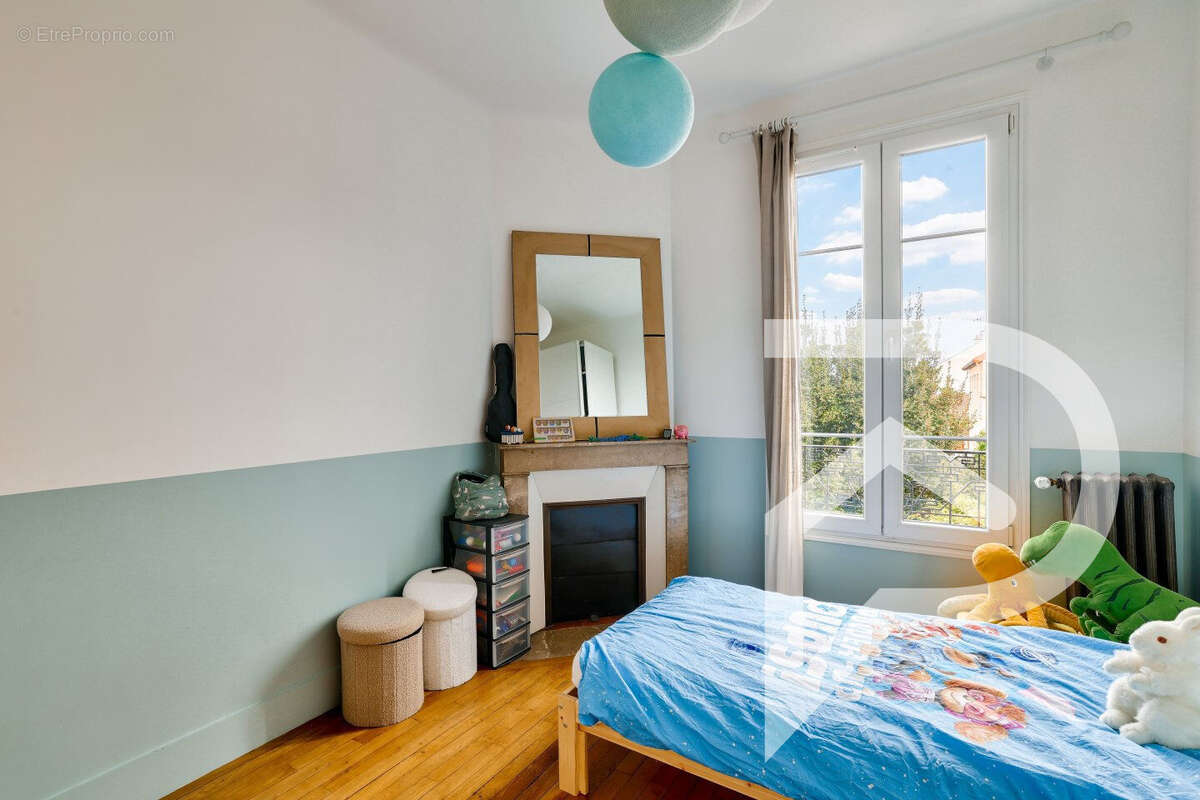 Maison à VITRY-SUR-SEINE