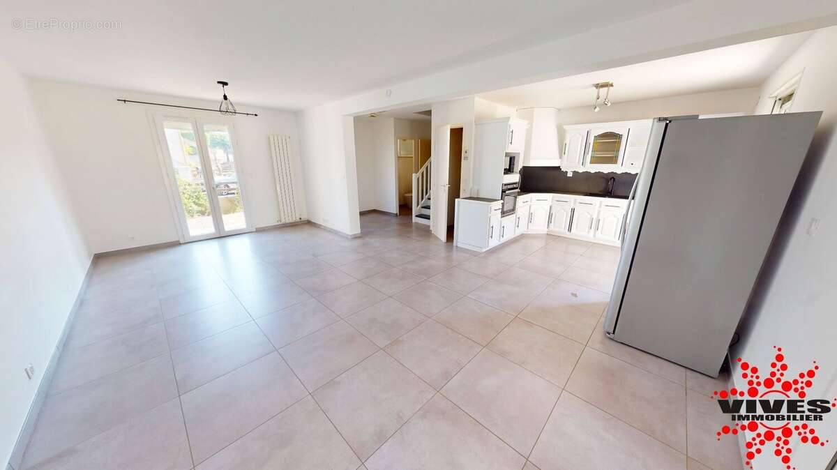 Villa T4 avec garage et terrain - photo 3