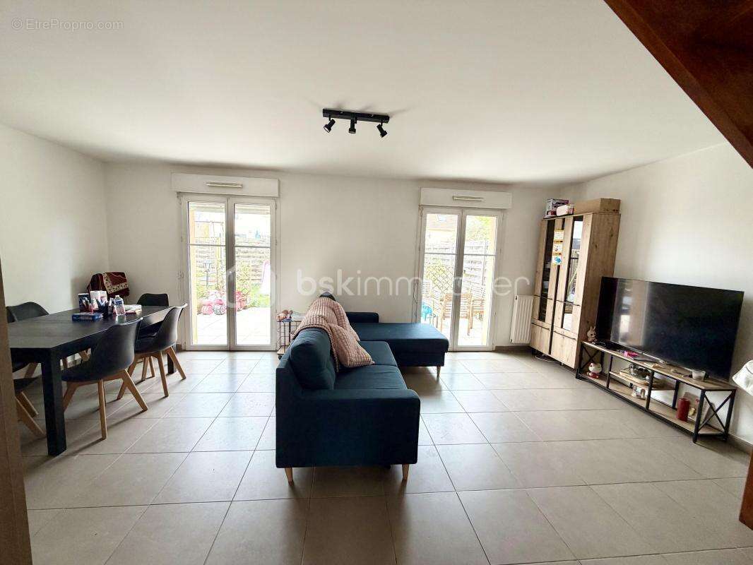 Maison à ANGERVILLE