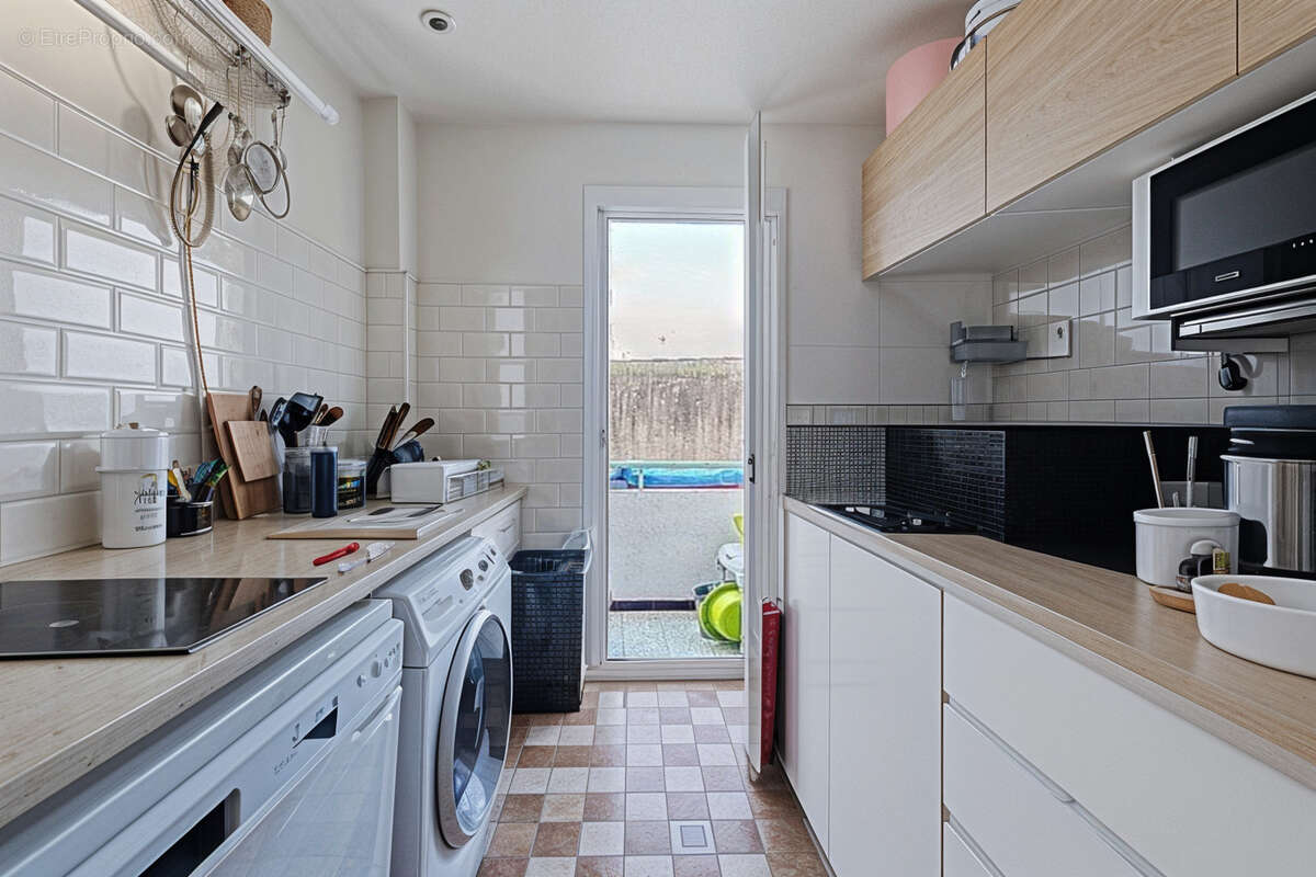 Appartement à MARSEILLE-3E