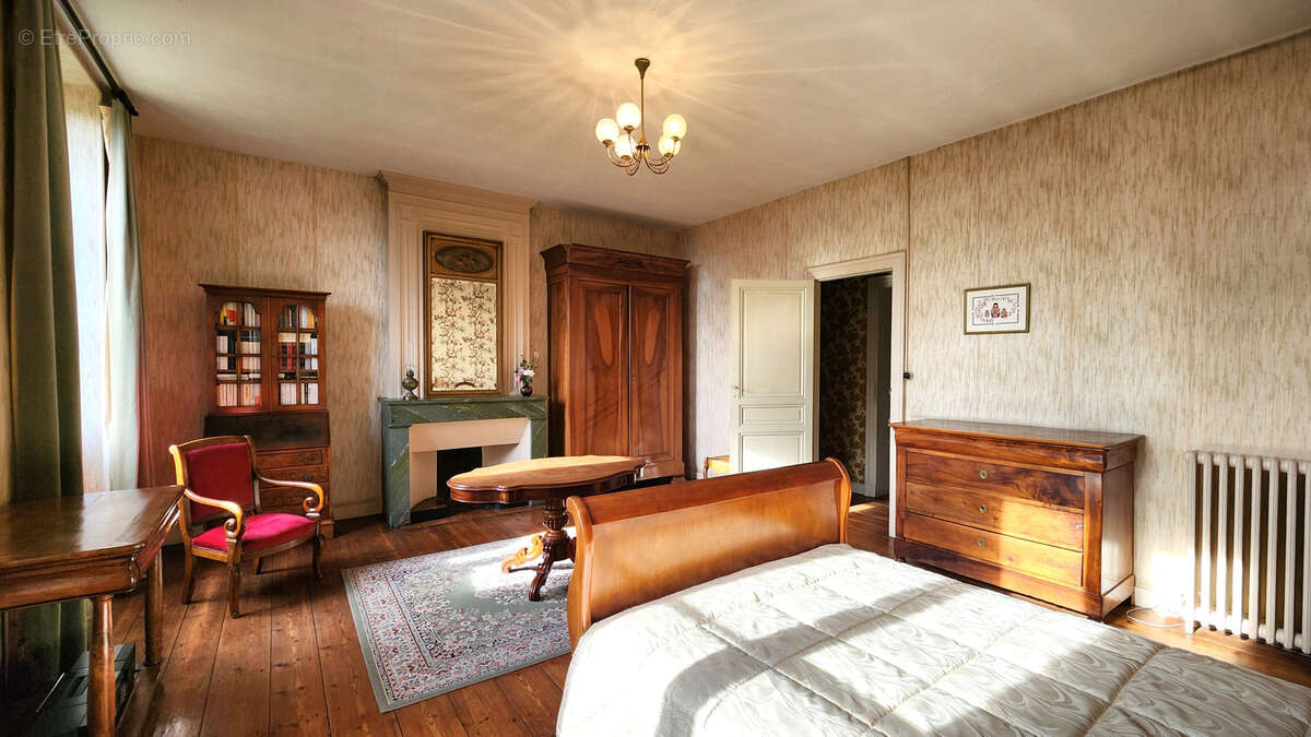 Maison à BAYON-SUR-GIRONDE