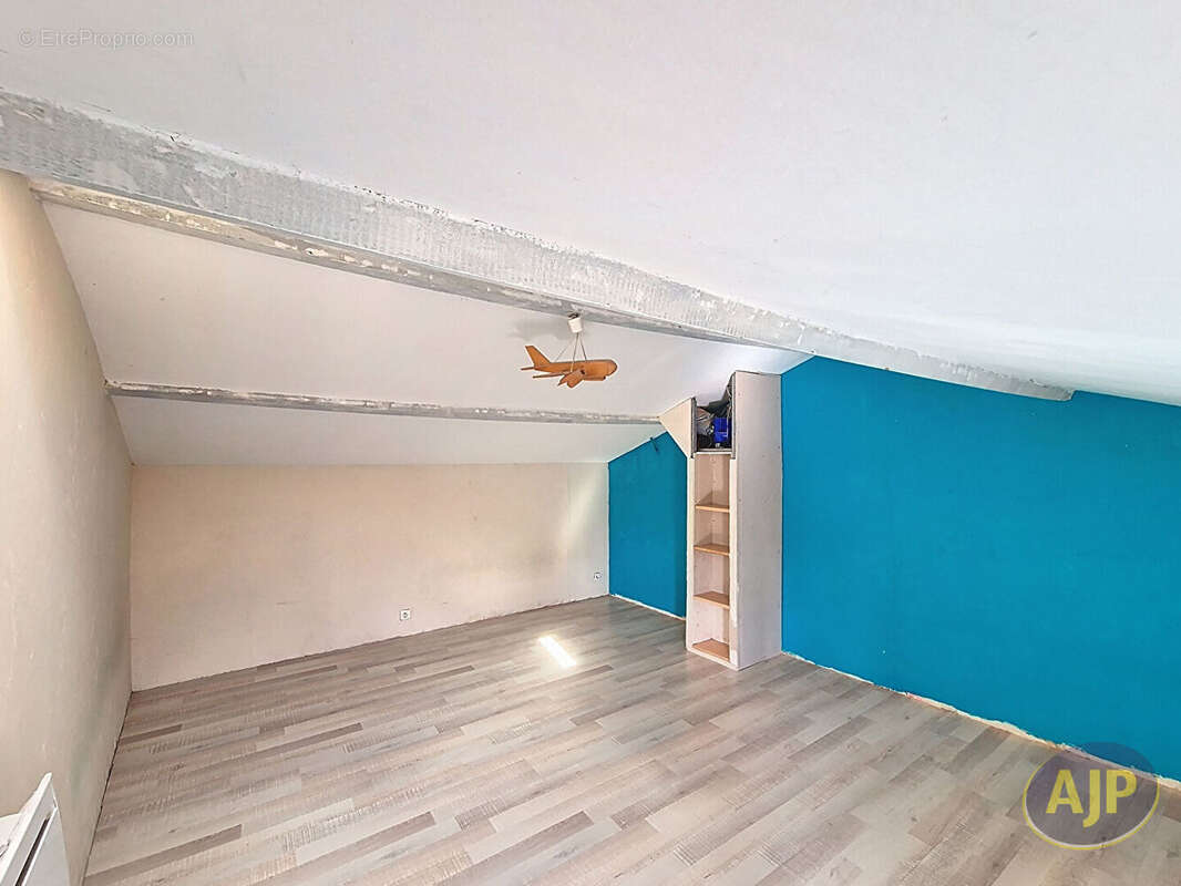 Maison à BAZOGES-EN-PAILLERS