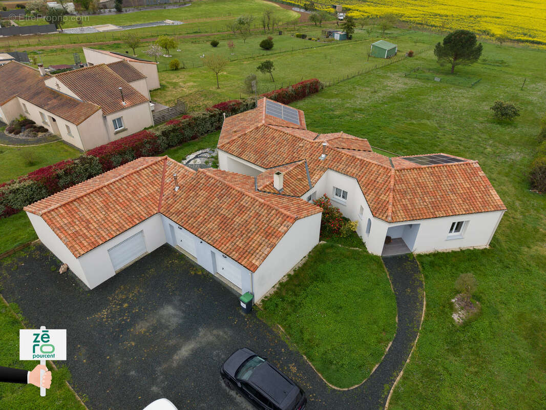 Maison à SAINTE-HERMINE