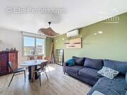 Appartement à PERNES-LES-FONTAINES