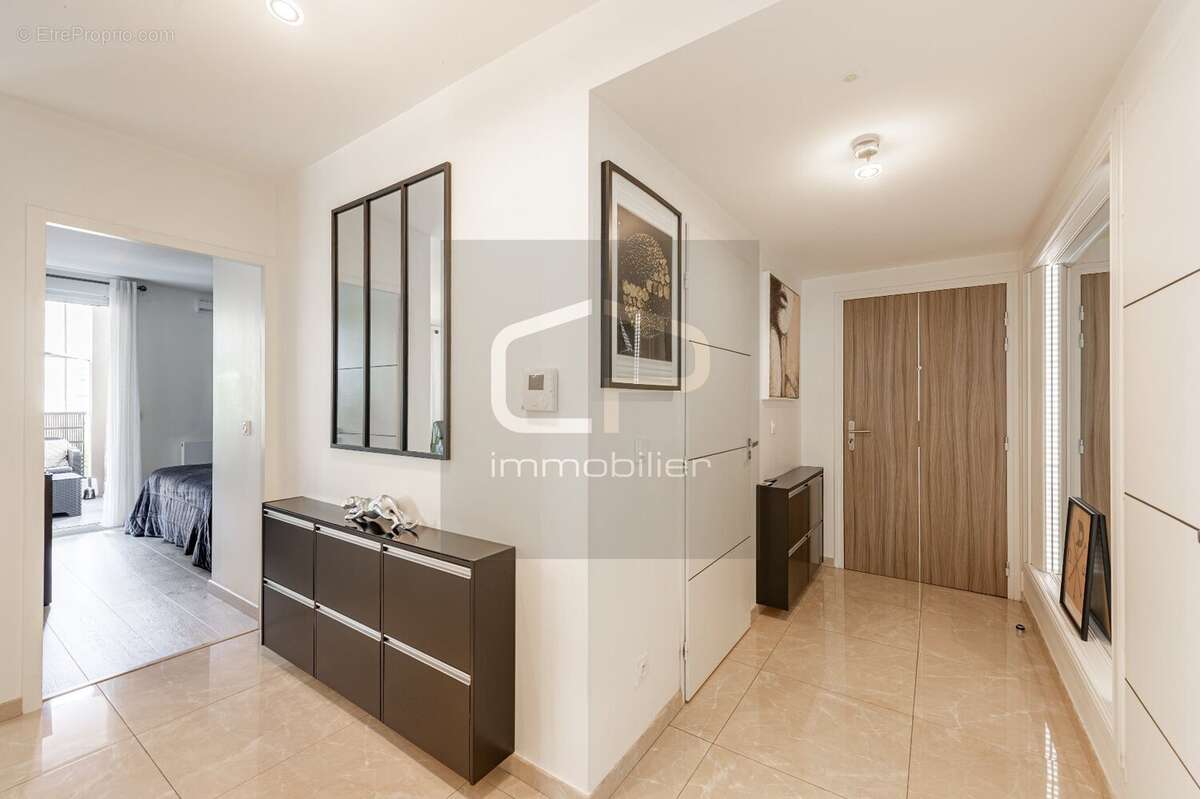 Appartement à MEYTHET