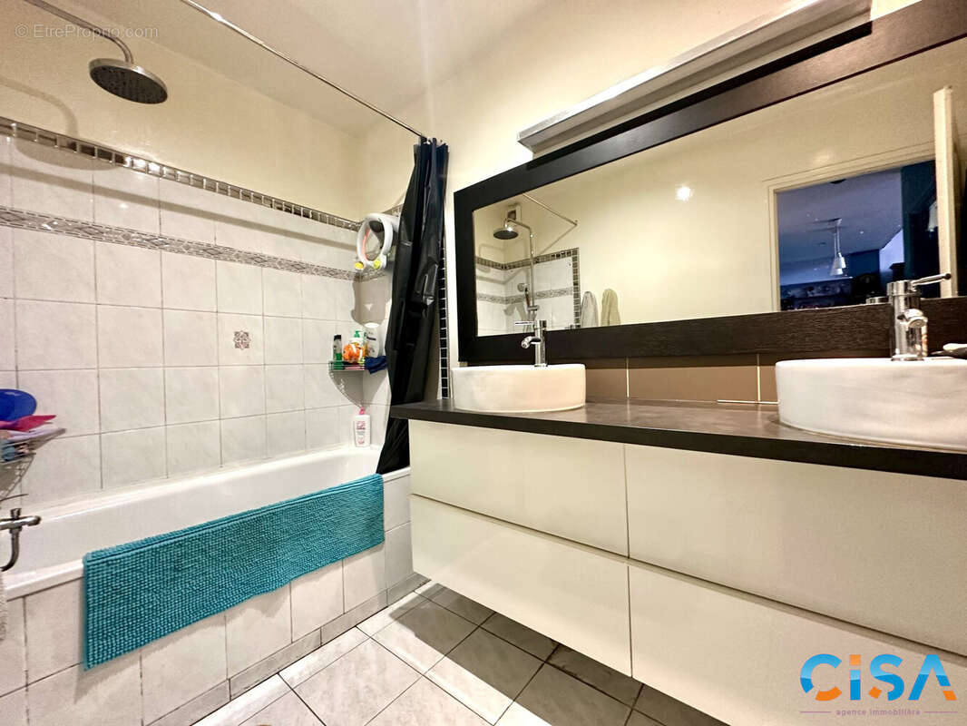 Appartement à PRECY-SUR-OISE