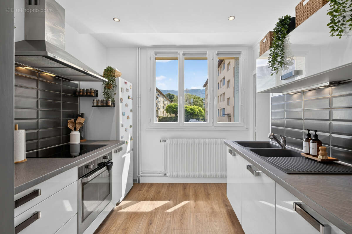 Appartement à LA RAVOIRE