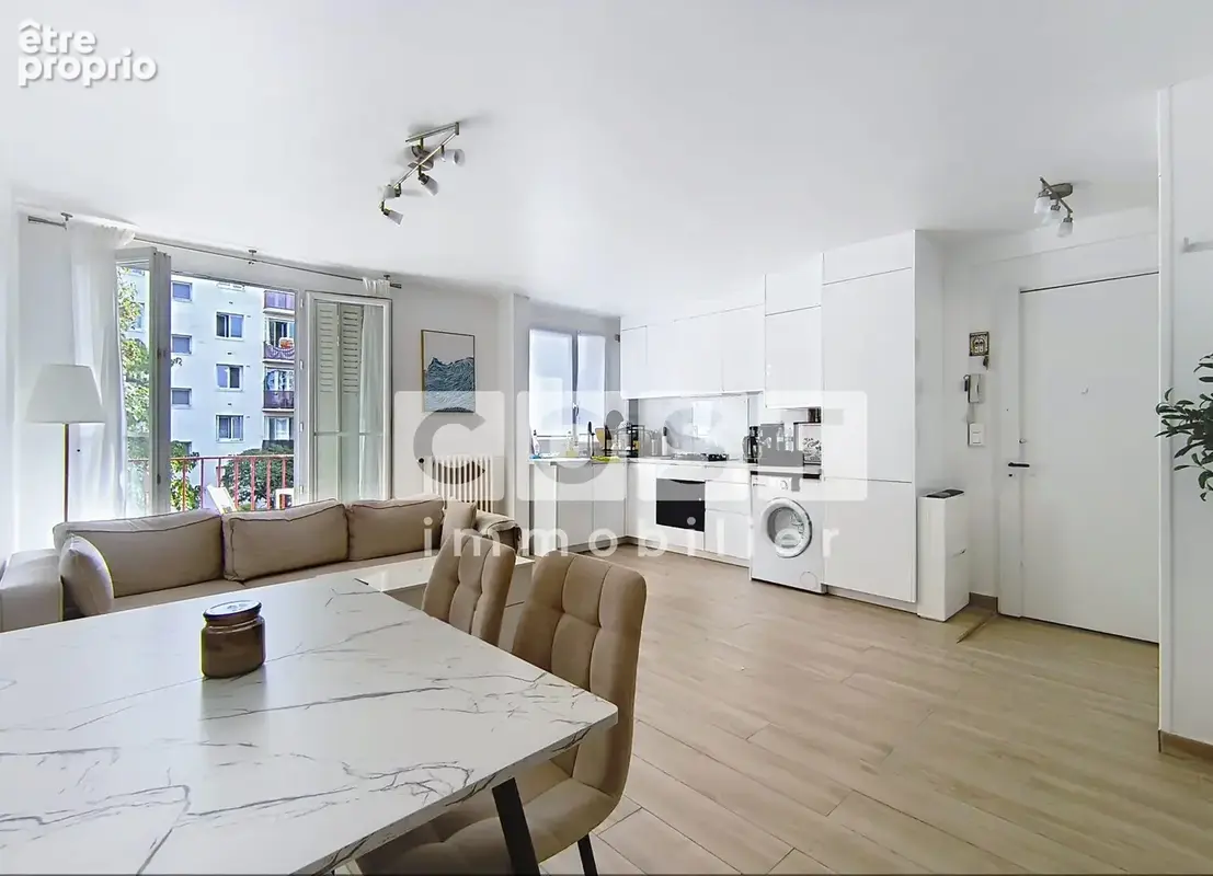 Appartement à COLOMBES