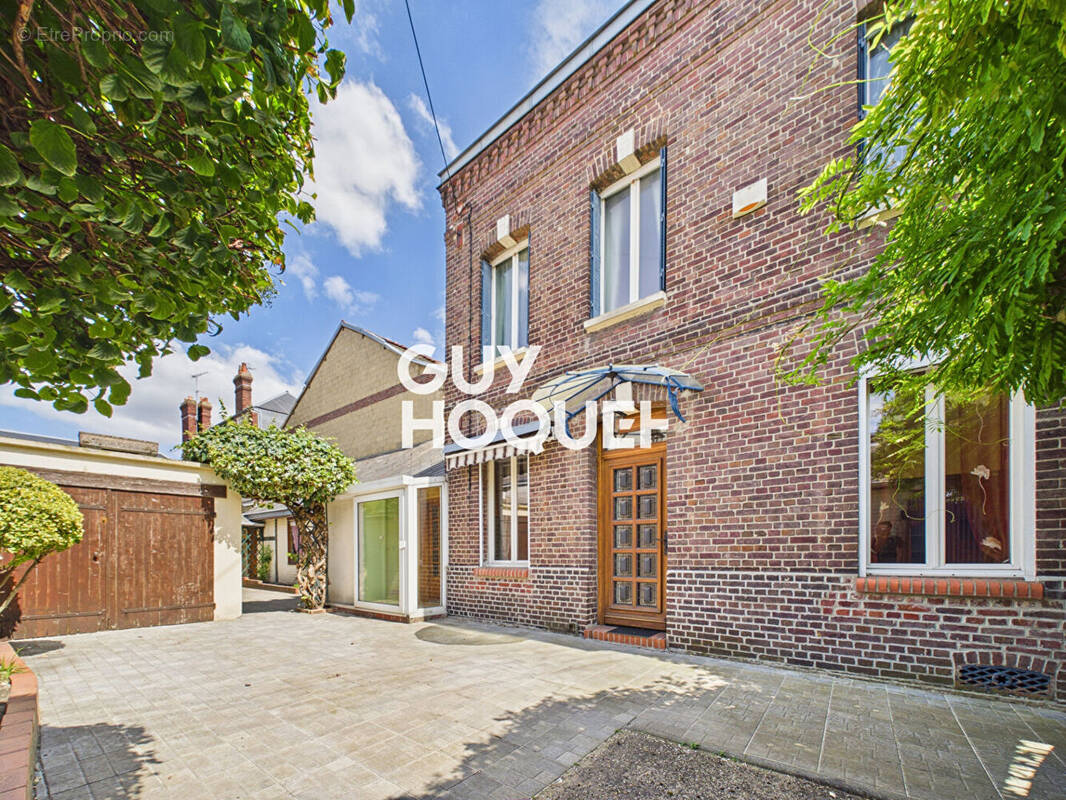 Maison à SOTTEVILLE-LES-ROUEN