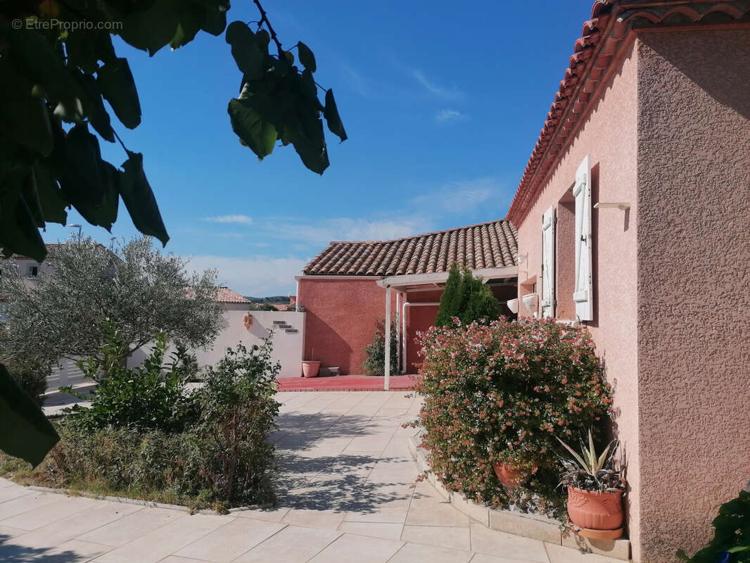 Maison à VILLEVEYRAC