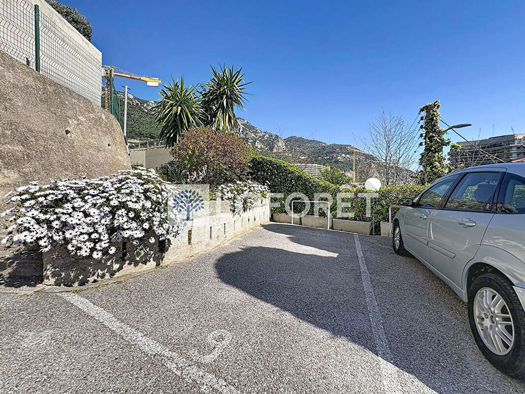 Appartement à BEAUSOLEIL