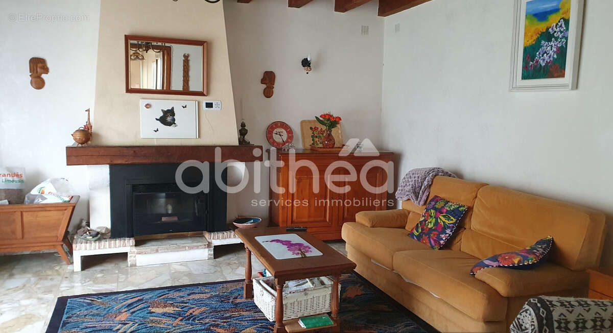 Maison à ROUMAZIERES-LOUBERT