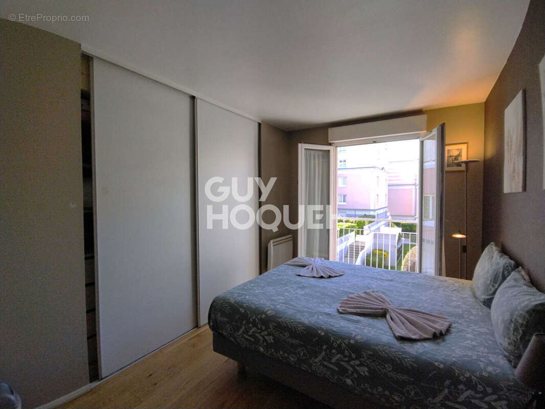 Appartement à L'HAY-LES-ROSES