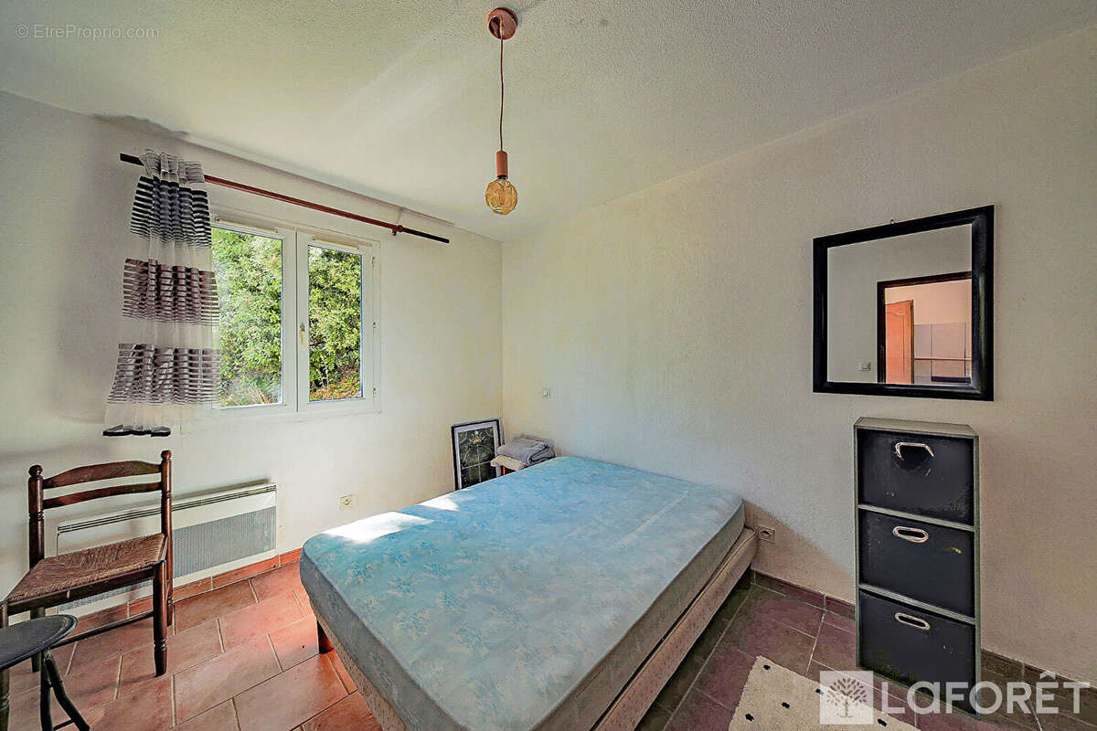 Appartement à CORTE