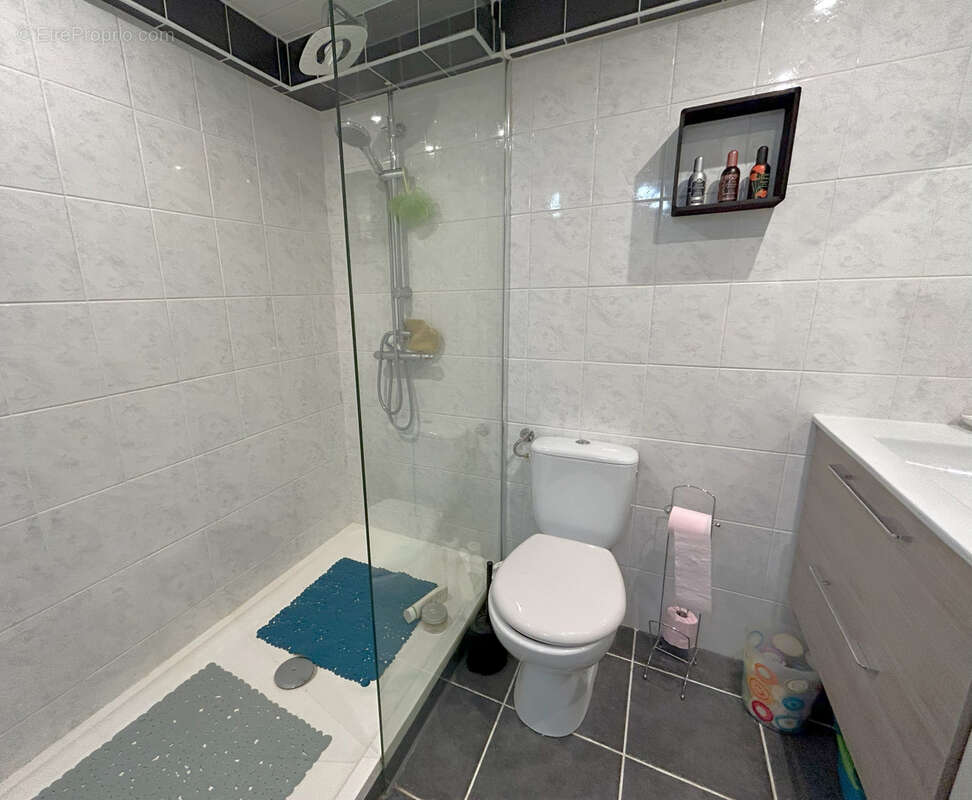 Maison à PONT-DE-VEYLE