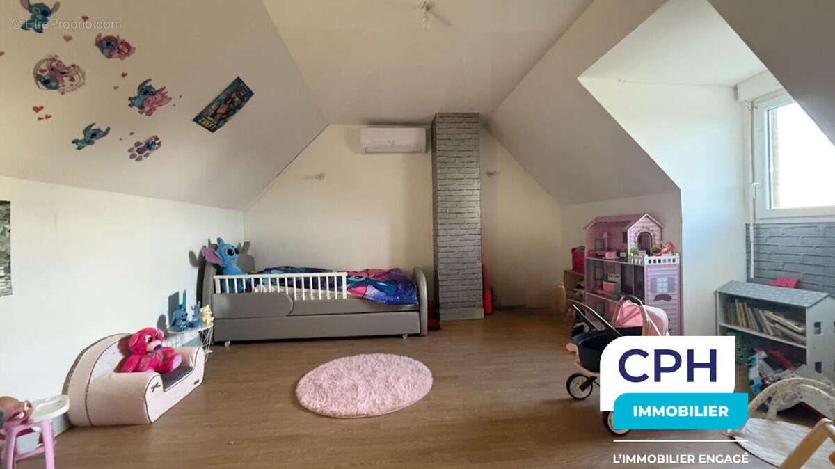 Maison à NEUVILLE-SUR-TOUQUES