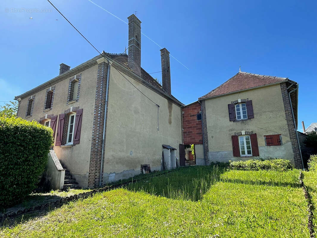 Maison à NEUVY-SAUTOUR