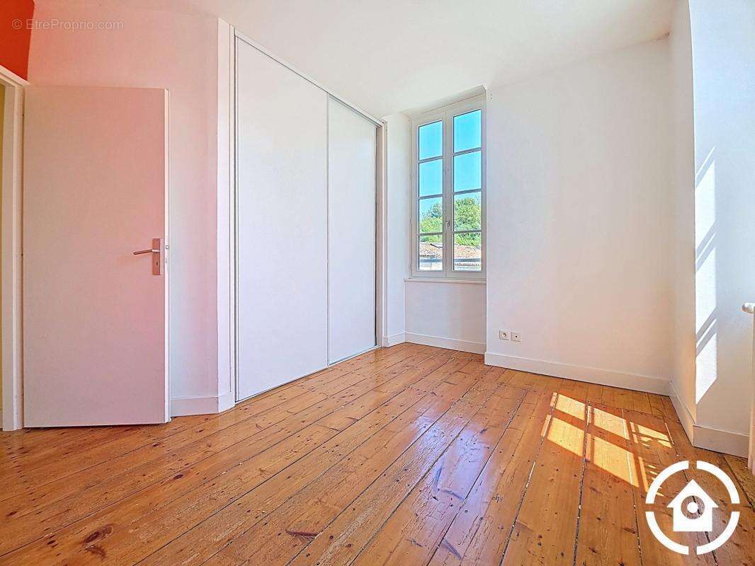 Belle maison de caractère au coeur de Gensac La Pallue - photo 19