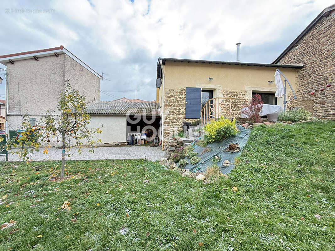 Maison à SAINT-MAURICE-SUR-DARGOIRE