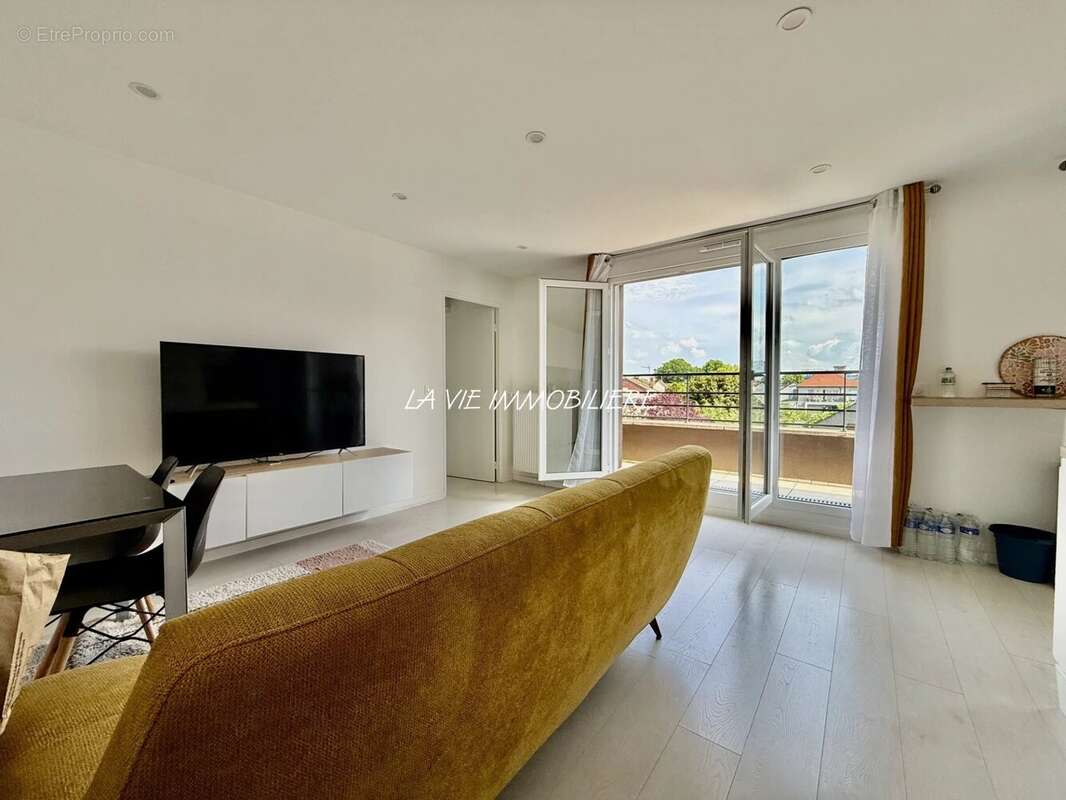 Appartement à LIVRY-GARGAN