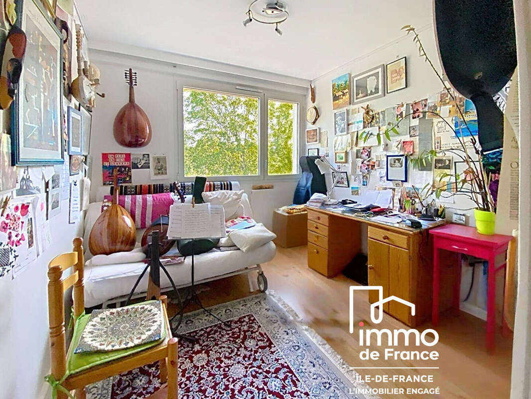 Grand T5 entièrement rénové 4 chambres  Vue parc ?Prix attractif - photo 12