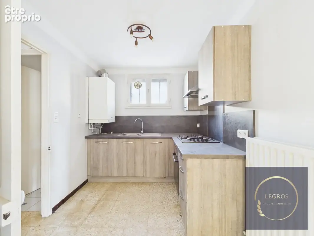Magnifique Mas Provençal au Thor - Potentiel d'Investissement - photo 2