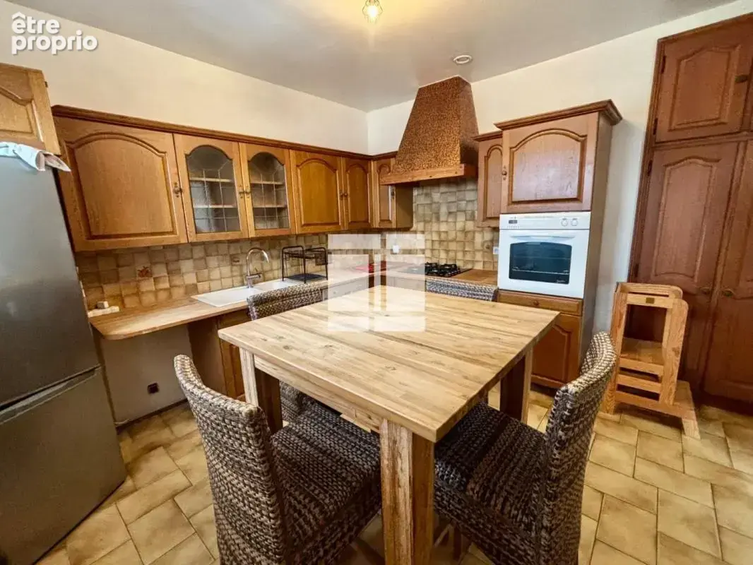Appartement T4 de 96 m² avec vue mer – coeur village de Bastelicaccia - photo 4