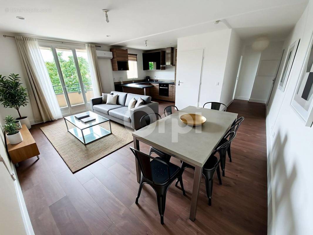 Appartement à AUSSONNE