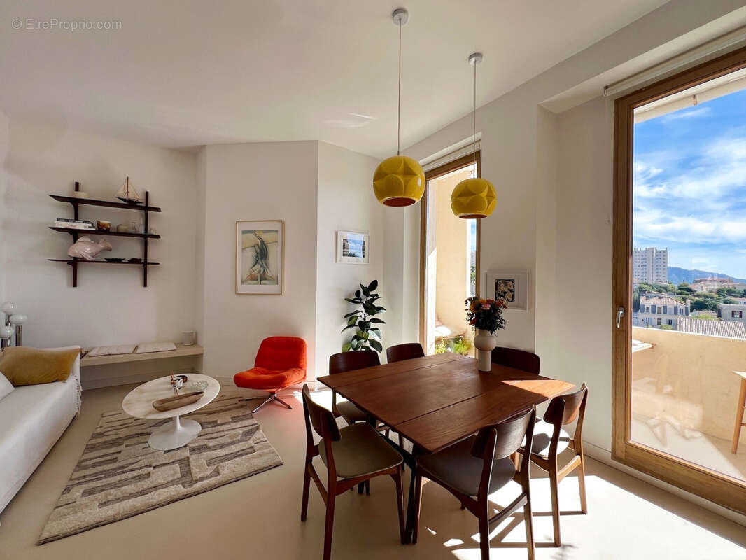 Appartement à MARSEILLE-7E