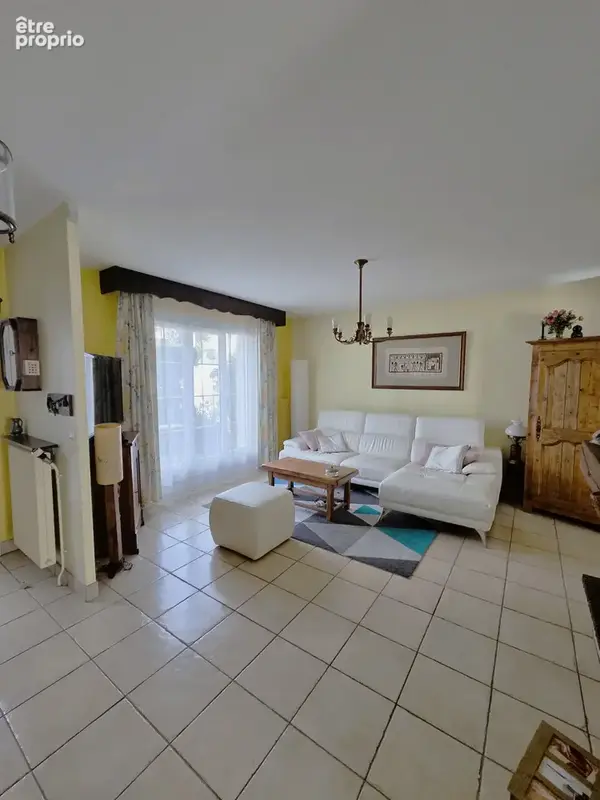 Maison individuelle de 7 pièces de 146m2 + sous sol total sur 548m2 de terrain - photo 8