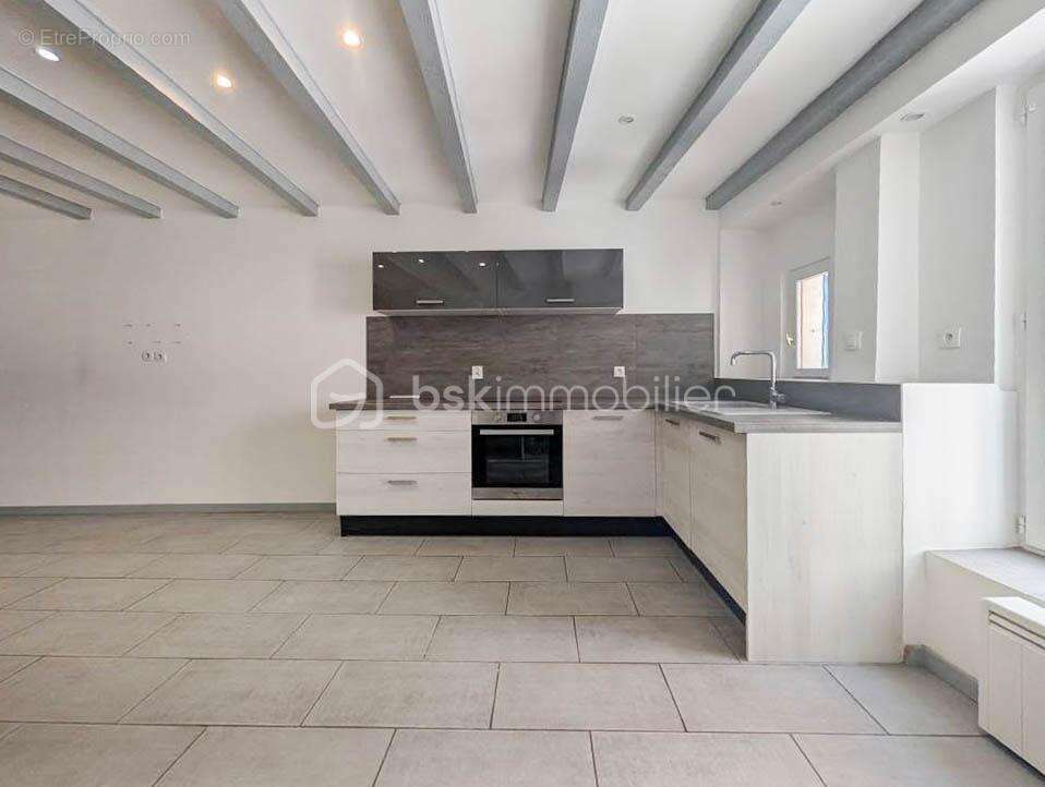 Maison à PIERRELATTE