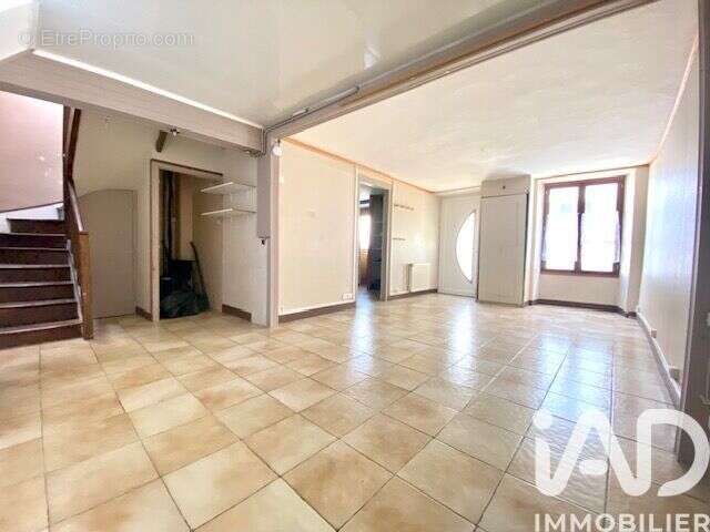 Photo 2 - Maison à HERICY