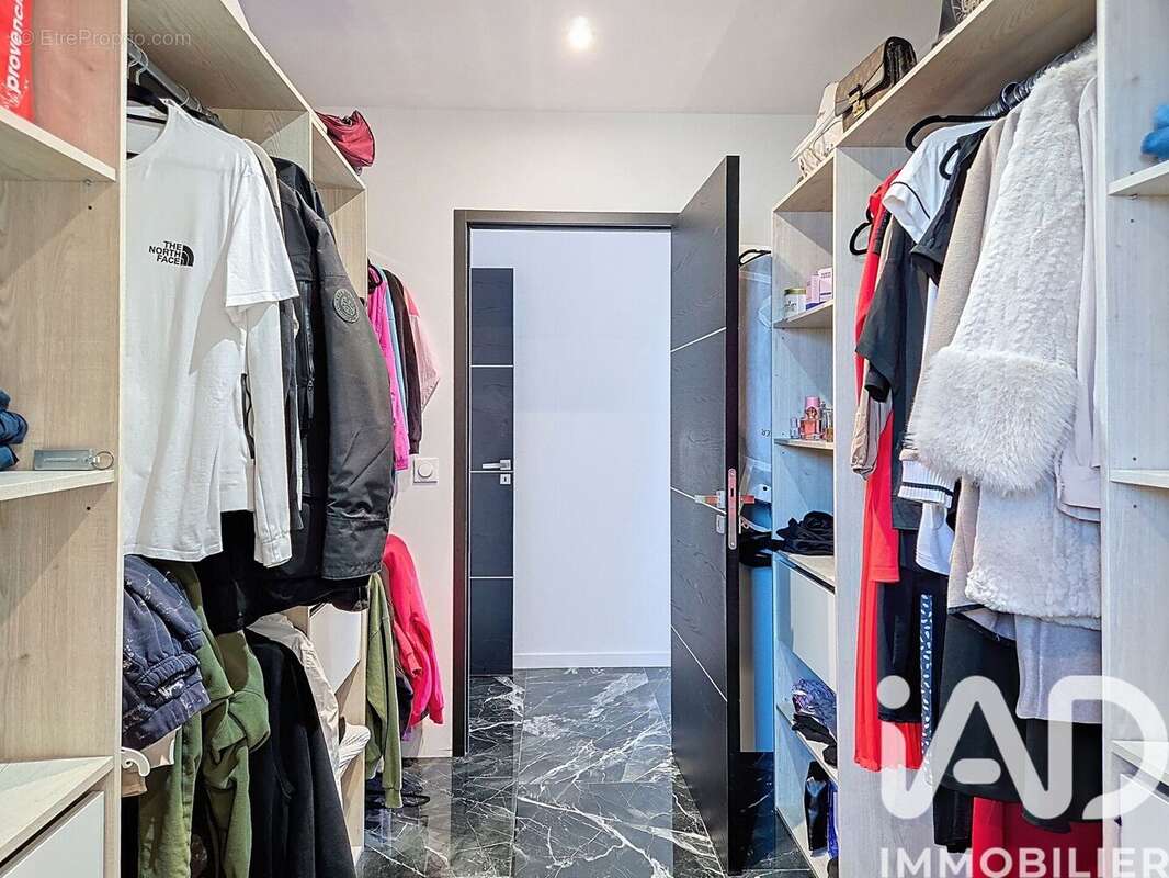 Photo 8 - Maison à VERSONNEX