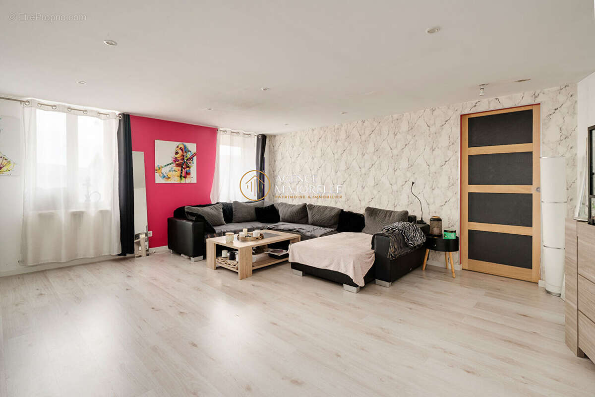 Boulangerie et appartement - photo 10