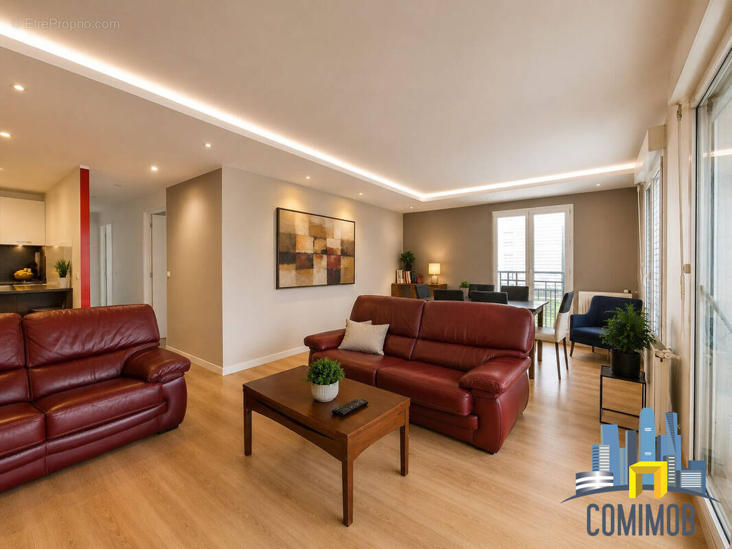 Appartement à COURBEVOIE