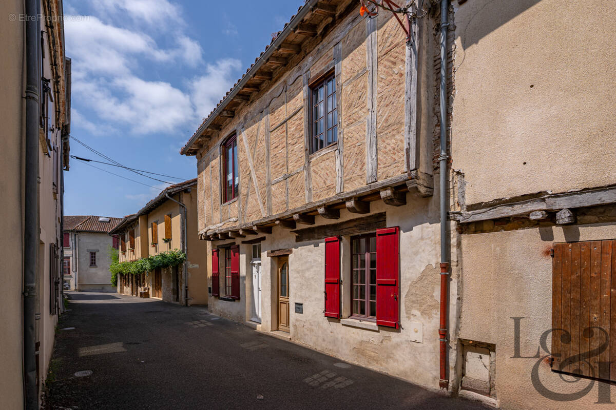 Maison à CASSENEUIL