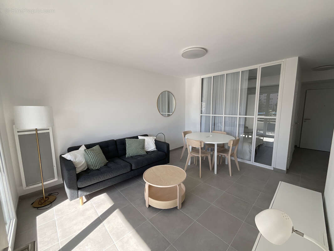 Appartement à CAGNES-SUR-MER