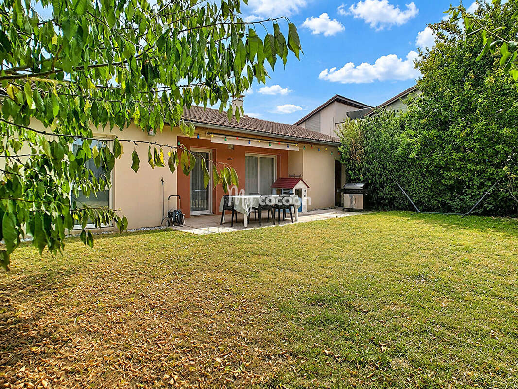 Maison - T4 - 85 m² - photo 3
